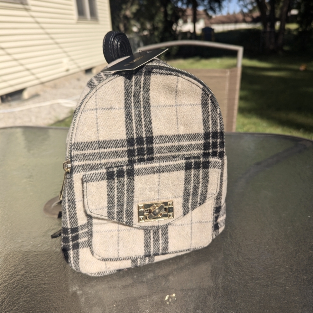 Forever 21 mini Backpack Purse